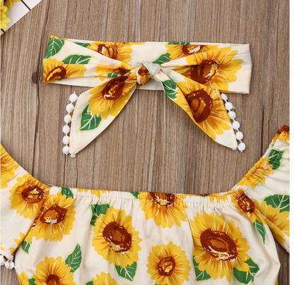 Baby Girl's Sunflower Print Outfit