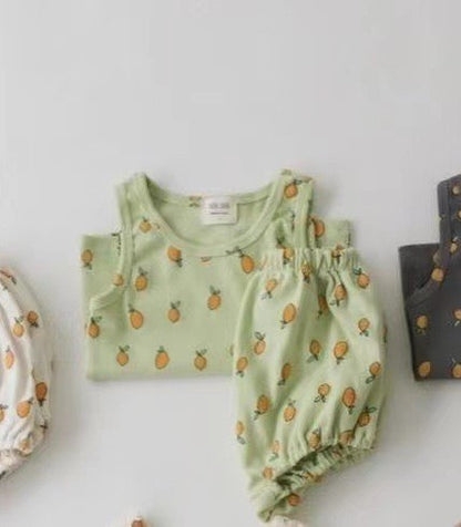 Sleeveless Fruit Print Outfit